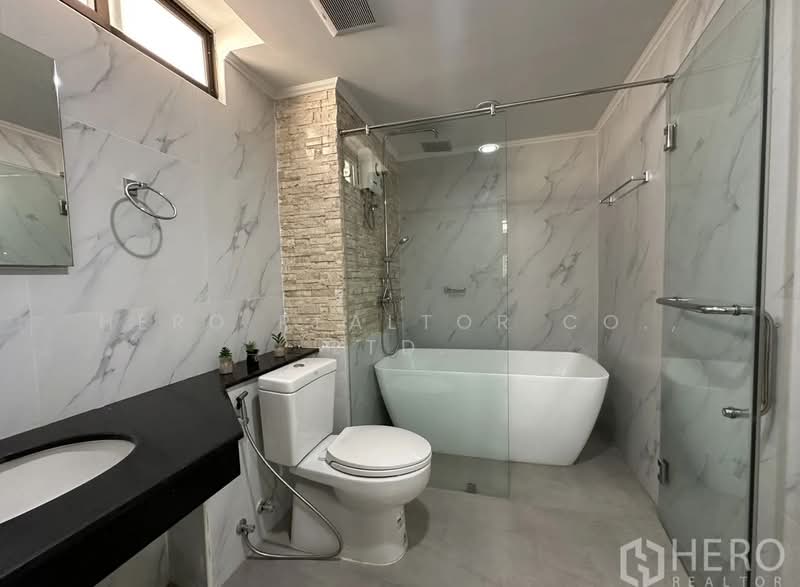 M Towers, Bangkok, Soi Sukhumvit 35, Khlong Tan Nua, Watthana, Bangkok, 2 Bedrooms, 150 sqm, Apartment For Rent, by Hero Realtor Co., Ltd., 500212332 - DDproperty.com
