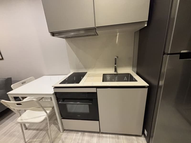 The Room Phaya Thai, Bangkok, 567 Thanon Si Ayutthaya, Thanon Phaya Thai, Ratchathewi, Bangkok, 1 Bedroom, 38 sqm, Condo For Rent, by Living Real Estates, 500212334 - DDproperty.com