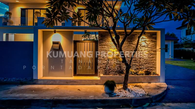 uxury Modern Single House, Chiang Mai, Nong Chom, San Sai, Chiang Mai, 4 Bedrooms, 440 sqm, Single Detached House For Sale, by Tanannat Porntadapattanayothin, 500212335 - DDproperty.com