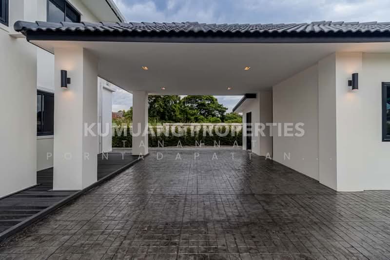 uxury Modern Single House, Chiang Mai, Nong Chom, San Sai, Chiang Mai, 4 Bedrooms, 440 sqm, Single Detached House For Sale, by Tanannat Porntadapattanayothin, 500212335 - DDproperty.com