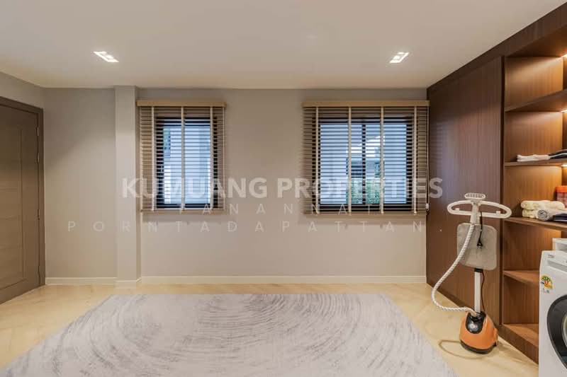 uxury Modern Single House, Chiang Mai, Nong Chom, San Sai, Chiang Mai, 4 Bedrooms, 440 sqm, Single Detached House For Sale, by Tanannat Porntadapattanayothin, 500212335 - DDproperty.com