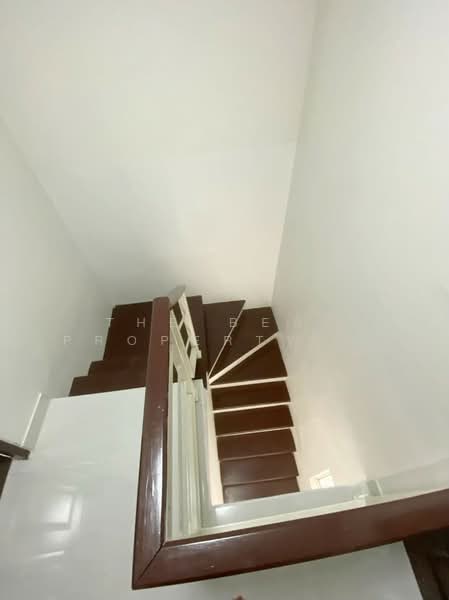 Baan Pruksa 51 Chalongkrung : บ้านพฤกษา 51 ฉลองกรุง, กรุงเทพ, ซอยฉลองกรุง 53 ถนนฉลองกรุง, ลำปลาทิว, ลาดกระบัง, กรุงเทพ, 100 ตร.ม., ทาวน์เฮ้าส์ ขาย, โดย The Best Property Agent นกกี้, 500212349 - DDproperty.com