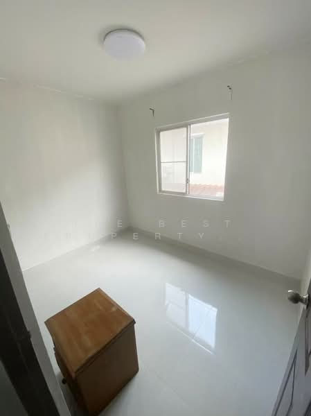 Baan Pruksa 51 Chalongkrung, Bangkok, Soi Chalongkrung 53, Chalongkrung Road, Lam Pla Tiew, Lat Krabang, Bangkok, 3 Bedrooms, 100 sqm, Townhouse For Sale, by The Best Property Agent นกกี้, 500212349 - DDproperty.com