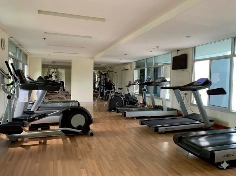 Lumpini Place Rama 9-Ratchada, Bangkok, Rama 9 Road, Huai Khwang, Huai Khwang, Bangkok, 1 Bedroom, 37 sqm, Condo For Sale, by CHAWALIT KONGSAKPAIBUL, 500212354 - DDproperty.com