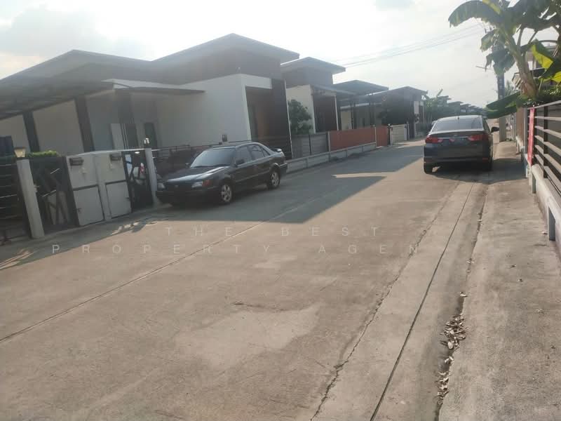 ร็อคการ์เด้น สุวรรณภูมิ (Rock Garden Suvarnaphumi), Samut Prakan, Srisa Chorakhe Noi, Bang Sao Thong, Samut Prakan, 2 Bedrooms, 100 sqm, Single Detached House For Sale, by The Best Property Agent ชุ, 500212368 - DDproperty.com