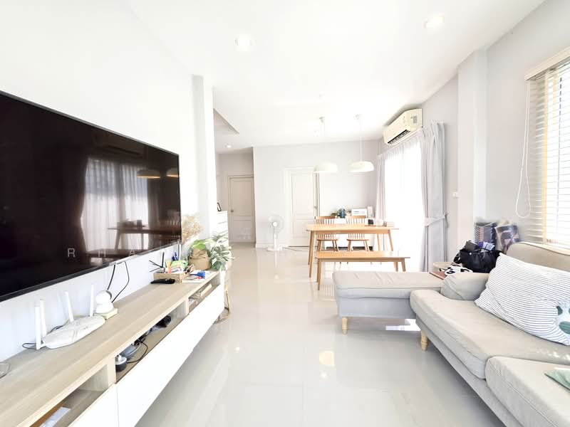 For Sale - The Centro Watcharapol, Bangkok