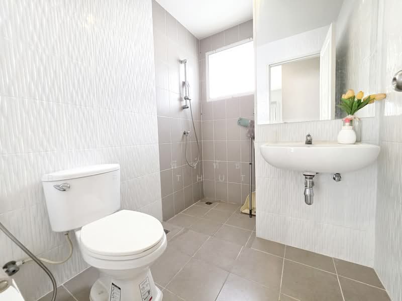 For Sale - The Centro Watcharapol, Bangkok