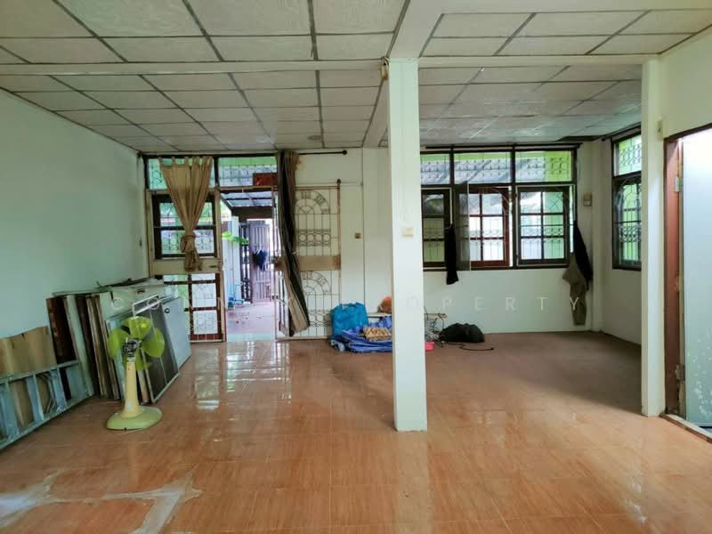 Prachakornthai Village Ladproa 93, Bangkok, Khlong Chaokhun Sing, Wang Thonglang, Bangkok, 4 Bedrooms, 100 sqm, Townhouse For Sale, by Connex Property, 500212409 - DDproperty.com