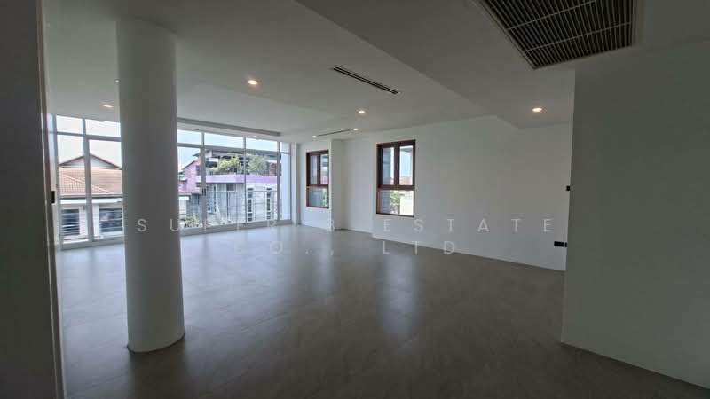 บ้านชัยพิทักษ์ งามวงศ์วาน ซอยชินเขต 47, Bangkok, Thung Song Hong, Lak Si, Bangkok, 6 Bedrooms, 585 sqm, Single Detached House For Sale, by Super B Estate Co., Ltd, 500212439 - DDproperty.com