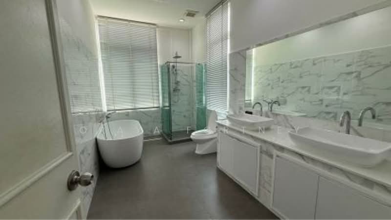 P.R. Home 1 & 2, Bangkok, Soi Thonglor 8, Khlong Tan Nua, Watthana, Bangkok, 3 Bedrooms, 350 sqm, Condo For Rent, by Oraya Fortney, 500212448 - DDproperty.com