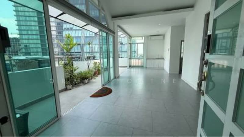 P.R. Home 1 & 2, Bangkok, Soi Thonglor 8, Khlong Tan Nua, Watthana, Bangkok, 3 Bedrooms, 350 sqm, Condo For Rent, by Oraya Fortney, 500212448 - DDproperty.com
