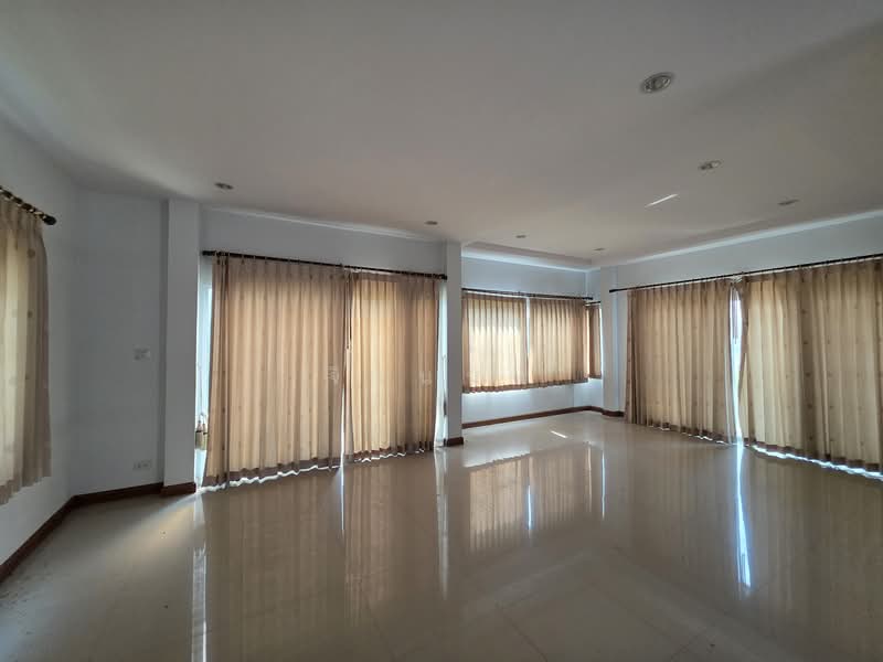 For Sale - Victoria, Khon Kaen