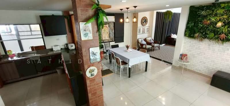 Baan Suan Lalana, Chon Buri (Pattaya), 444 Chaiyapruek, Nong Pru, Bang Lamung (Pattaya), Chon Buri (Pattaya), 4 Bedrooms, 460 sqm, Villa For Rent, by Sathida Limphasut (App), 500212466 - DDproperty.com