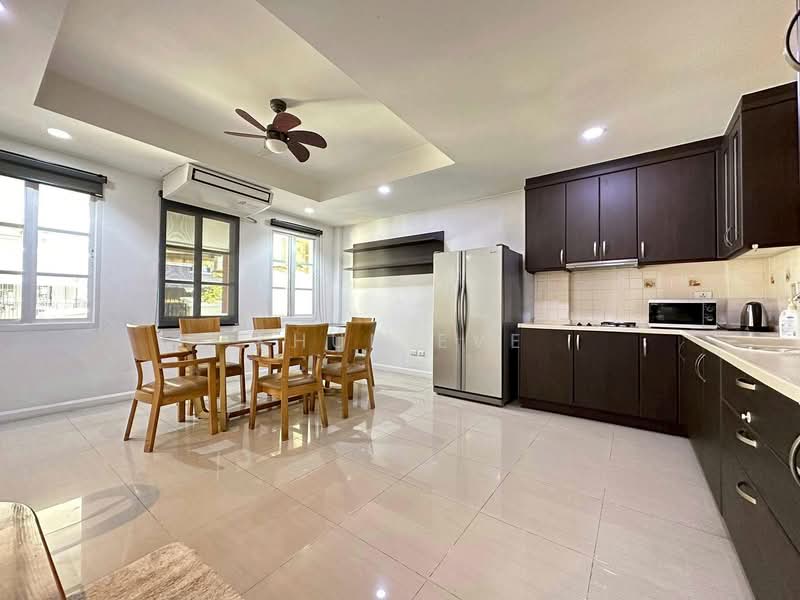 Plus City Park Sukhumvit 101/1, Bangkok, 6 Soi Wachiratham Sathit 31, Bang Chak, Phra Khanong, Bangkok, 3 Bedrooms, 240 sqm, Townhouse For Rent, by Khun Eve, 500212487 - DDproperty.com