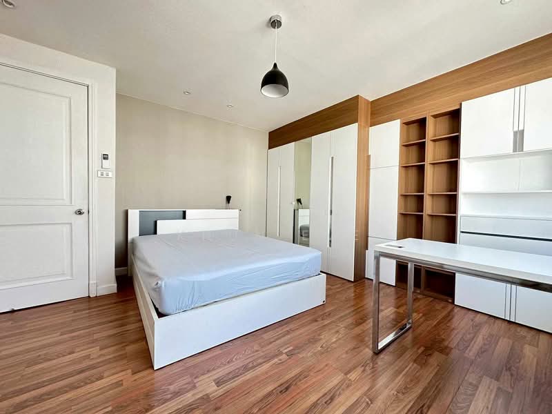 Plus City Park Sukhumvit 101/1, Bangkok, 6 Soi Wachiratham Sathit 31, Bang Chak, Phra Khanong, Bangkok, 3 Bedrooms, 240 sqm, Townhouse For Rent, by Khun Eve, 500212487 - DDproperty.com