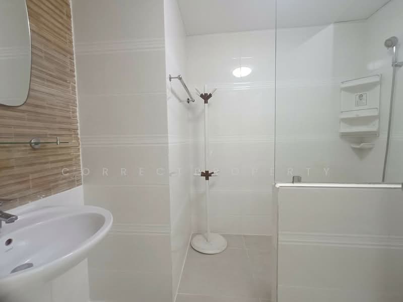 Witthayu Complex, Bangkok, 1673 New Petchaburi Road, Makkasan, Ratchathewi, Bangkok, 2 Bedrooms, 82 sqm, Condo For Rent, by CorrectProperty, 500212497 - DDproperty.com