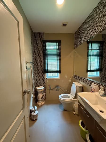 Grand Bangkok Boulevard Pinklao, Bangkok, Phutthamonthon Sai 2 Road, Sala Thammasop, Thawi Watthana, Bangkok, 4 Bedrooms, 367 sqm, Single Detached House For Sale, by Naowarat Phurahong, 500212499 - DDproperty.com