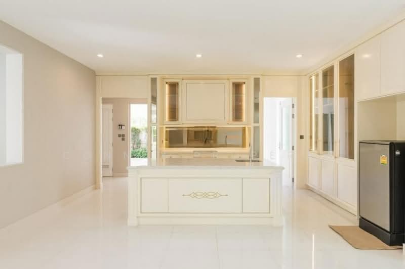 Ladawan Rama 2, Bangkok, Rama 2 Road, Samae Dam, Bang Khun Thian, Bangkok, 4 Bedrooms, 390 sqm, Single Detached House For Sale, by Connex Property, 500212520 - DDproperty.com