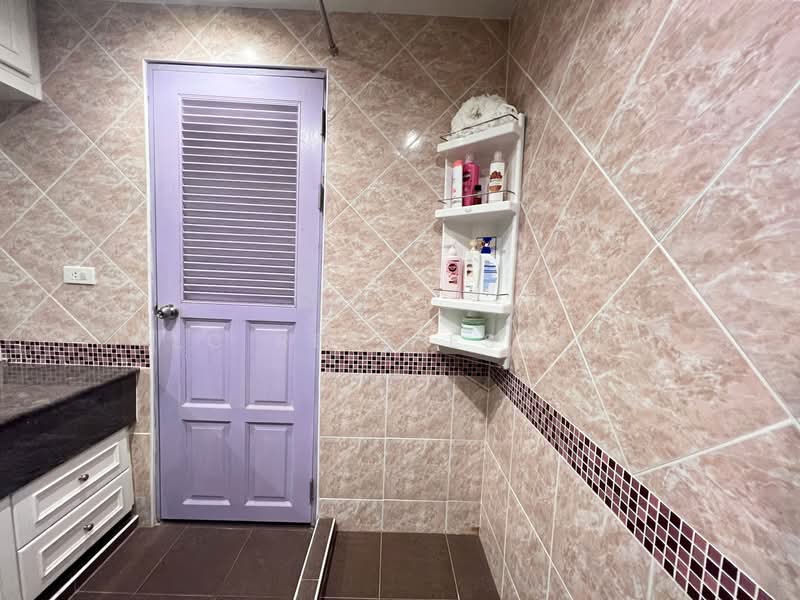 Jomtien Beach Condo, Chon Buri (Pattaya), Nong Pru, Bang Lamung (Pattaya), Chon Buri (Pattaya), 1 Bedroom, 68 sqm, Condo For Sale, by PLC real estate, 500212542 - DDproperty.com