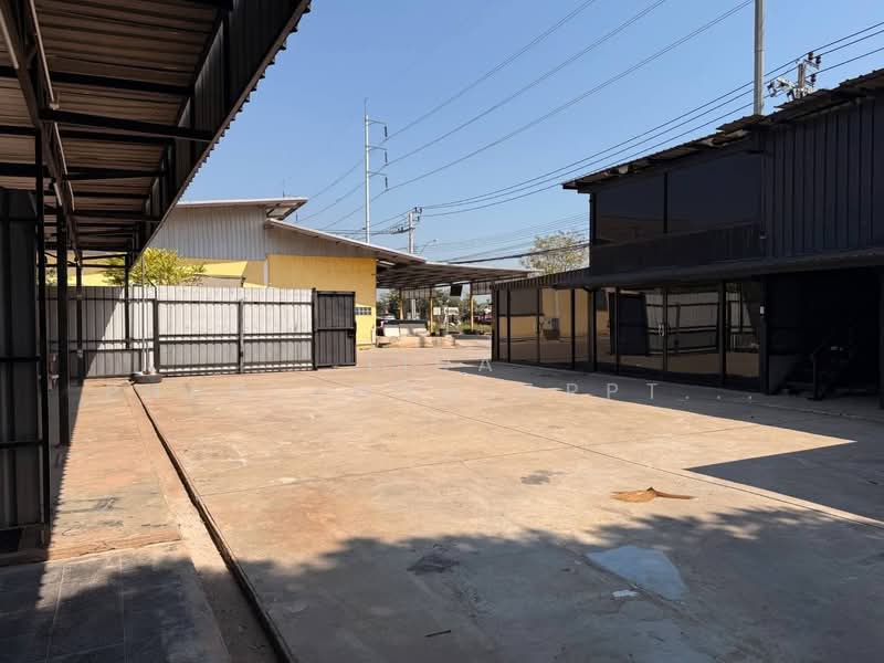 Warehouse for rent, located on Phatthanachonbut 3 Road, near the motorway and Suvarnabhumi Airport., Bangkok, Khlong Song Ton Nun, Lat Krabang, Bangkok, , 590 sqm, Warehouse/Factory For Rent, by Tida phanthonglarptawee, 500212543 - DDproperty.com