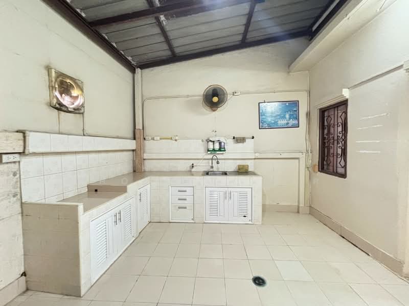 For Sale - ทาวน์แอนด์คันทรี สังฆสันติสุข16, Bangkok