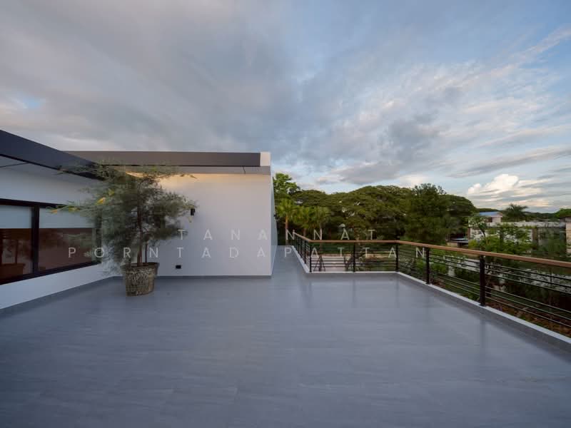 9 Morakot The Urban, Chiang Mai, Wat Khet, Muang Chiang Mai, Chiang Mai, 5 Bedrooms, 400 sqm, Single Detached House For Sale, by Tanannat Porntadapattanayothin, 500212609 - DDproperty.com