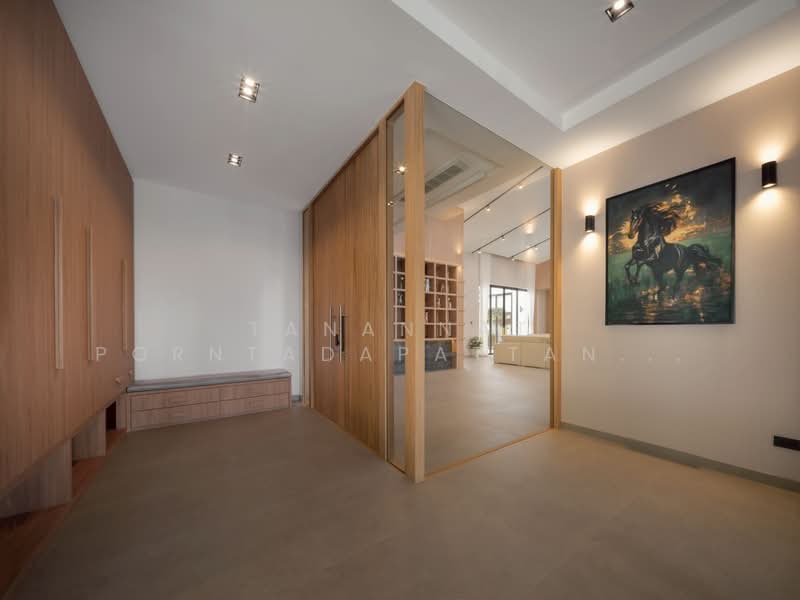 9 Morakot The Urban, Chiang Mai, Wat Khet, Muang Chiang Mai, Chiang Mai, 5 Bedrooms, 400 sqm, Single Detached House For Sale, by Tanannat Porntadapattanayothin, 500212609 - DDproperty.com