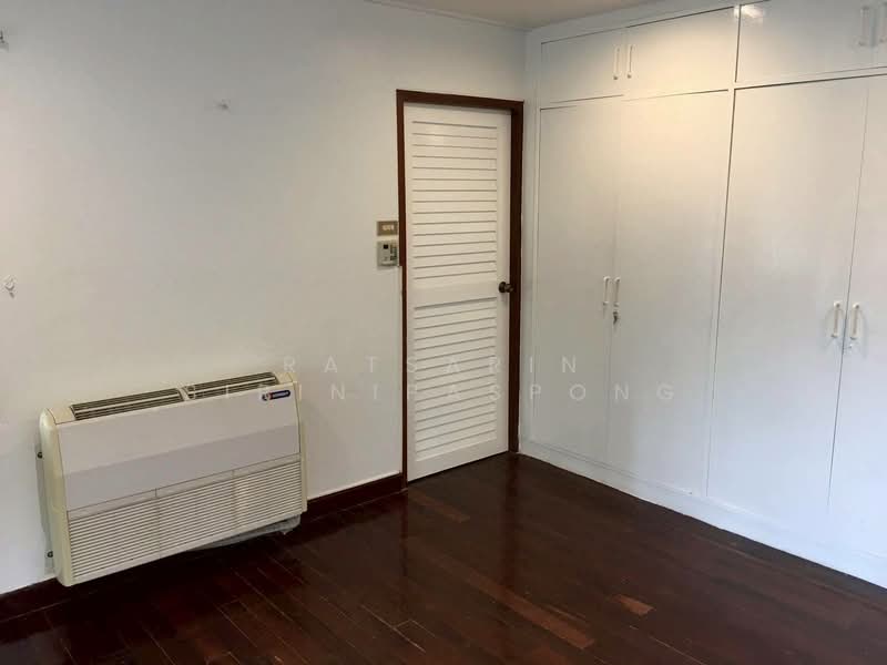 House Ruamrudee, Bangkok, Lumphini, Pathum Wan, Bangkok, 3 Bedrooms, 210 sqm, Single Detached House For Rent, by Ratsarin Sirinipaspong, 500212613 - DDproperty.com