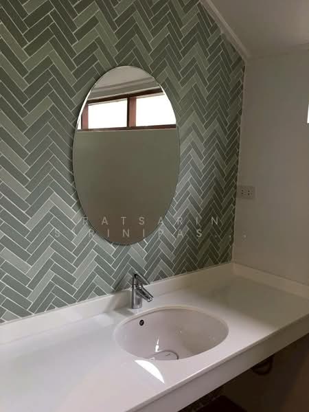 House Ruamrudee, Bangkok, Lumphini, Pathum Wan, Bangkok, 3 Bedrooms, 210 sqm, Single Detached House For Rent, by Ratsarin Sirinipaspong, 500212613 - DDproperty.com