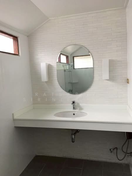 10330, กรุงเทพ, ลุมพินี, ปทุมวัน, กรุงเทพ, 210 ตร.ม., บ้านเดี่ยว ให้เช่า, โดย Ratsarin Sirinipaspong, 500212613 - DDproperty.com