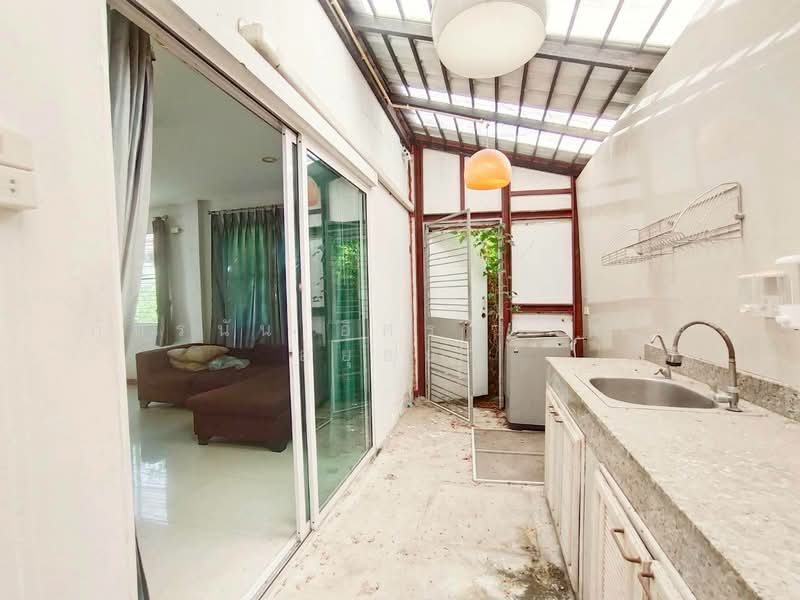 เดอะทรัสต์ทาวน์ วงแหวนลำลูกกา ถนนลำลูกกา ต.บึงคำพร้อย อ.ลำลูกกา จ.ปทุมธานี, Pathum Thani, ลำลูกกา, Bung Kham Proi, Lam Luk Ka, Pathum Thani, 3 Bedrooms, 110 sqm, Townhouse For Sale, by ภัทรนัน อิศรางกูร ณ อยุธยา, 500212625 - DDproperty.com