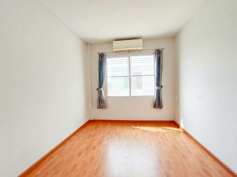 เดอะทรัสต์ทาวน์ วงแหวนลำลูกกา ถนนลำลูกกา ต.บึงคำพร้อย อ.ลำลูกกา จ.ปทุมธานี, Pathum Thani, ลำลูกกา, Bung Kham Proi, Lam Luk Ka, Pathum Thani, 3 Bedrooms, 110 sqm, Townhouse For Sale, by ภัทรนัน อิศรางกูร ณ อยุธยา, 500212625 - DDproperty.com