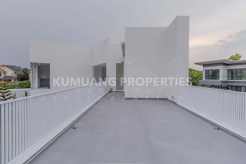 World Club Land, Chiang Mai, Chiang Mai-Hang Dong Road, Nong Kwai, Hang Dong, Chiang Mai, 4 Bedrooms, 410 sqm, Single Detached House For Sale, by Tanannat Porntadapattanayothin, 500212632 - DDproperty.com