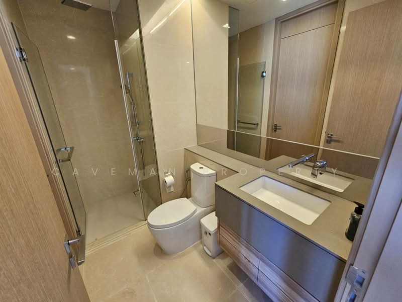 The Esse Asoke, Bangkok, 333 Soi Sukhumvit 21, Sukhumvit Road, Khlongtoei Nua, Watthana, Bangkok, 2 Bedrooms, 76 sqm, Condo For Rent, by caveman property, 500212639 - DDproperty.com