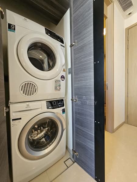 The Esse Asoke : ดิ เอส อโศก, กรุงเทพ, 333 ซอยสุขุมวิท 21 ถนนสุขุมวิท, คลองเตยเหนือ, วัฒนา, กรุงเทพ, 76 ตร.ม., คอนโด ให้เช่า, โดย caveman property, 500212639 - DDproperty.com