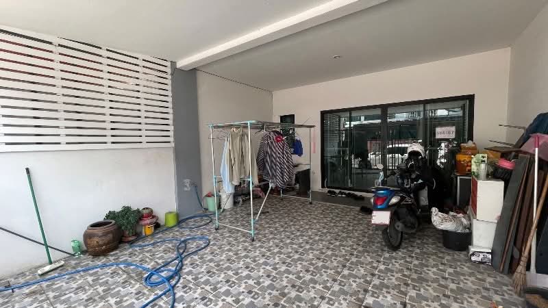 ขาย - ทาวน์เฮ้า อิงทาวน์ ติวานนท์ ทำเลดี ต้นซอย พร้อมอยู่ ราคาถูก, ปทุมธานี