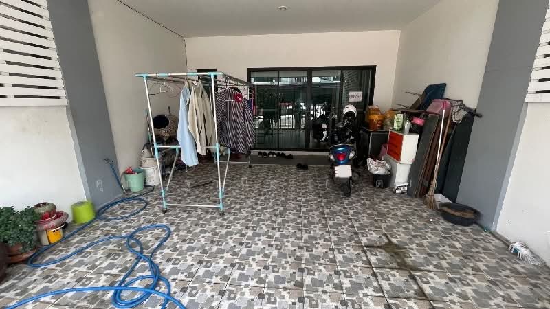 ขาย - ทาวน์เฮ้า อิงทาวน์ ติวานนท์ ทำเลดี ต้นซอย พร้อมอยู่ ราคาถูก, ปทุมธานี