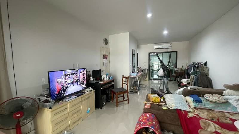 ขาย - ทาวน์เฮ้า อิงทาวน์ ติวานนท์ ทำเลดี ต้นซอย พร้อมอยู่ ราคาถูก, ปทุมธานี