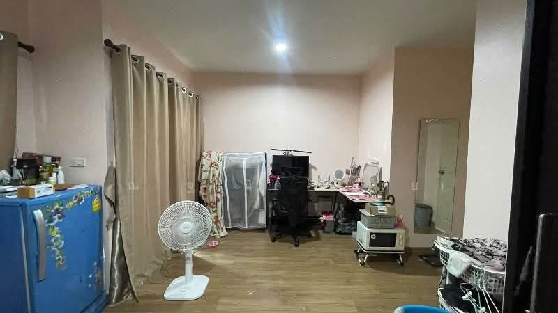 ขาย - ทาวน์เฮ้า อิงทาวน์ ติวานนท์ ทำเลดี ต้นซอย พร้อมอยู่ ราคาถูก, ปทุมธานี