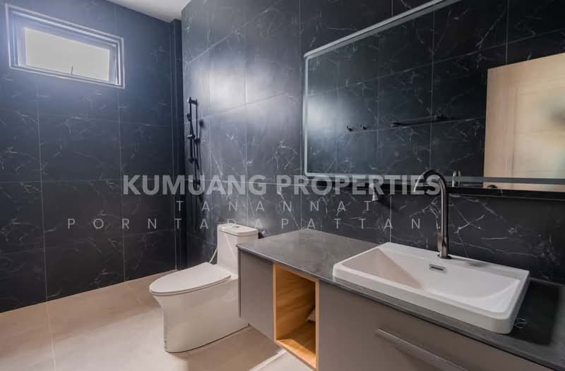 Wang Tan village, Chiang Mai, San Phak Wan, Hang Dong, Chiang Mai, 4 Bedrooms, 350 sqm, Single Detached House For Sale, by Tanannat Porntadapattanayothin, 500212648 - DDproperty.com