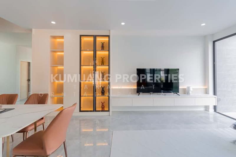 Wang Tan village, Chiang Mai, San Phak Wan, Hang Dong, Chiang Mai, 4 Bedrooms, 350 sqm, Single Detached House For Sale, by Tanannat Porntadapattanayothin, 500212648 - DDproperty.com