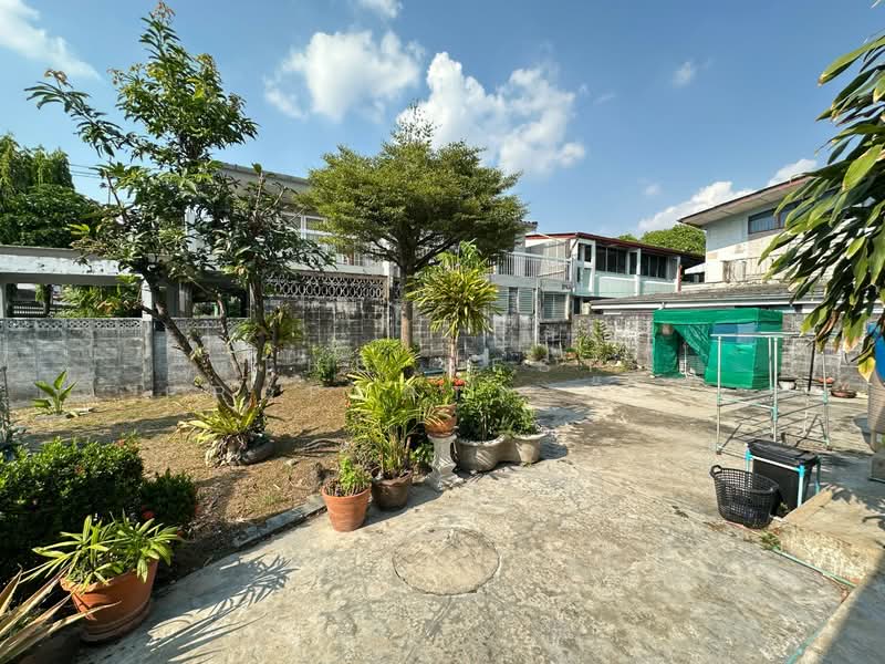 เสนานิเวศน์1 ลาดพร้าว, Bangkok, Chorake Bua, Lat Phrao, Bangkok, 3 Bedrooms, 150 sqm, Single Detached House For Sale, by The Best Property ตั๊กกี้, 500212654 - DDproperty.com