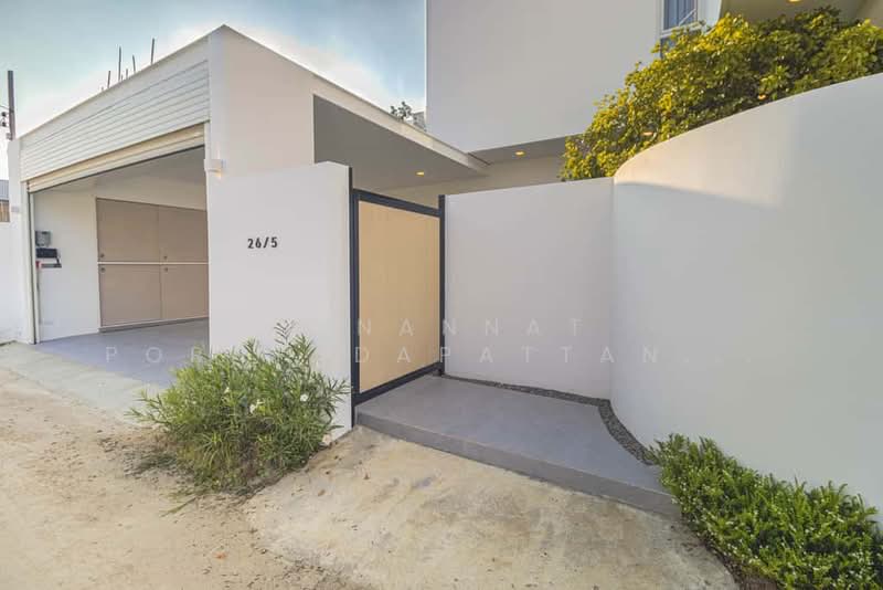 บ้านพูลวิลล่าวิวทะเลสาบ, Chiang Mai, San Ton Pao, San Kamphaeng, Chiang Mai, 3 Bedrooms, 285 sqm, Single Detached House For Sale, by Tanannat Porntadapattanayothin, 500212660 - DDproperty.com