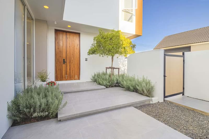 บ้านพูลวิลล่าวิวทะเลสาบ, เชียงใหม่, ต้นเปา, สันกำแพง, เชียงใหม่, 285 ตร.ม., บ้านเดี่ยว ขาย, โดย Tanannat Porntadapattanayothin, 500212660 - DDproperty.com