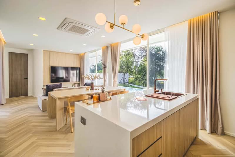 บ้านพูลวิลล่าวิวทะเลสาบ, Chiang Mai, San Ton Pao, San Kamphaeng, Chiang Mai, 3 Bedrooms, 285 sqm, Single Detached House For Sale, by Tanannat Porntadapattanayothin, 500212660 - DDproperty.com