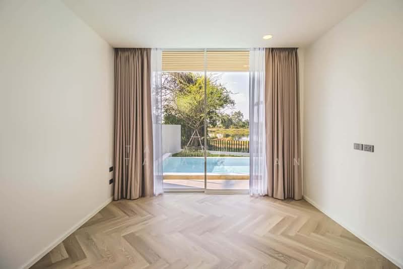 บ้านพูลวิลล่าวิวทะเลสาบ, Chiang Mai, San Ton Pao, San Kamphaeng, Chiang Mai, 3 Bedrooms, 285 sqm, Single Detached House For Sale, by Tanannat Porntadapattanayothin, 500212660 - DDproperty.com