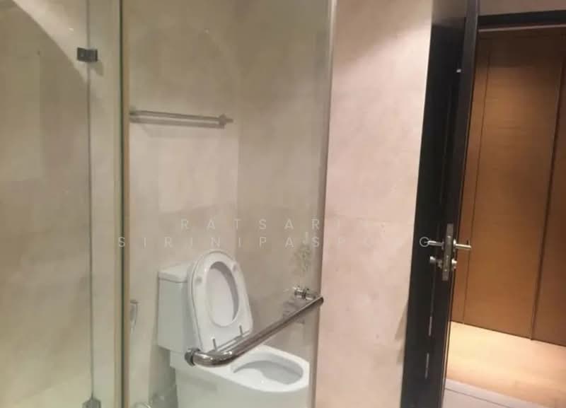 Eight Thonglor Residence, Bangkok, Eight Thonglor Building 88/36, Khlong Tan Nua, Watthana, Bangkok, 3 Bedrooms, 139 sqm, Condo For Rent, by Ratsarin Sirinipaspong, 500212662 - DDproperty.com