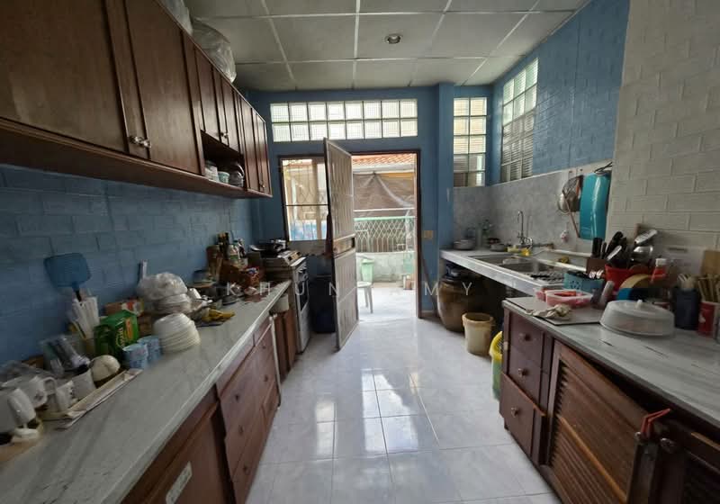 Preecha Suwinwong, Bangkok, Saen Sab, Min Buri, Bangkok, 3 Bedrooms, 200 sqm, Single Detached House For Sale, by Khun Amy, 500212678 - DDproperty.com