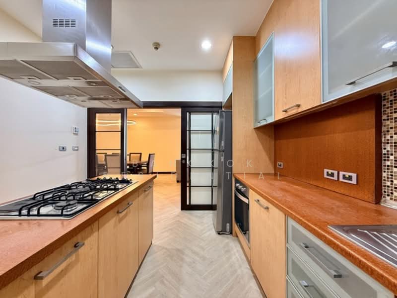 Grand Mercure Bangkok Asoke Residence : แกรนด์ เมอร์เคียว อโศก เรสซิเดนซ์, กรุงเทพ, 50 5 ซอย สุขุมวิท 19, คลองตันเหนือ, วัฒนา, กรุงเทพ, 220 ตร.ม., อพาร์ทเมนท์ ให้เช่า, โดย Bangkok Residential, 500212721 - DDproperty.com