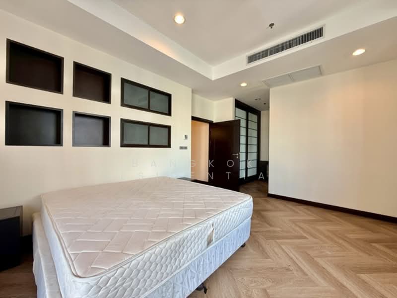 Grand Mercure Bangkok Asoke Residence, Bangkok, 50 5 Soi Sukhumvit 19, Khlong Tan Nua, Watthana, Bangkok, 3 Bedrooms, 220 sqm, Apartment For Rent, by Bangkok Residential, 500212721 - DDproperty.com